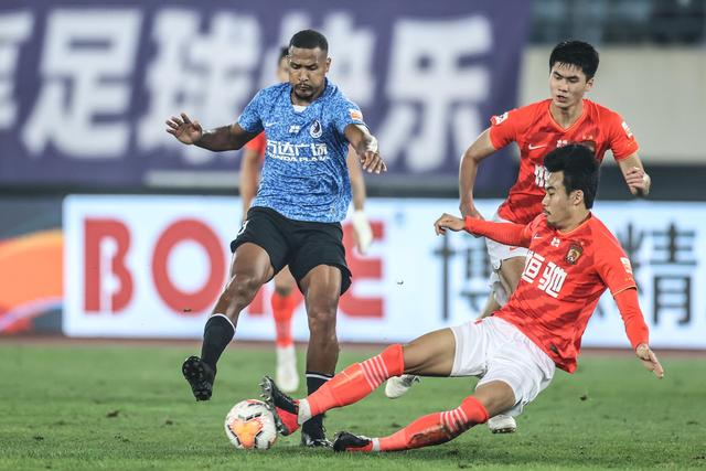 罗马诺：C罗、B席、B费、内托将提前返回俱乐部